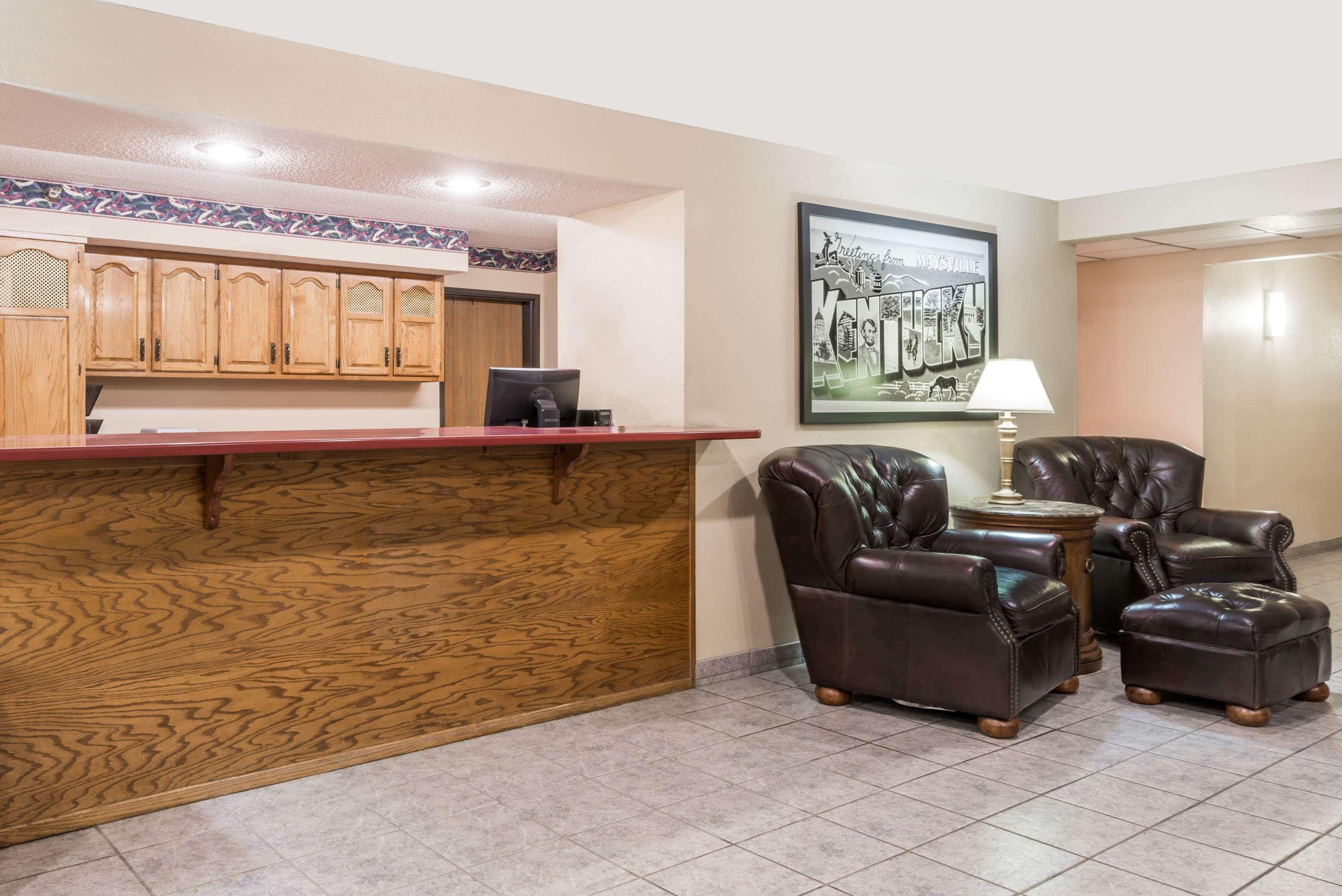 Super 8 By Wyndham Maysville Ky Esterno foto