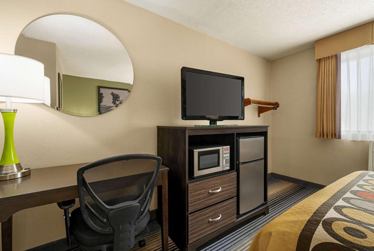 Super 8 By Wyndham Maysville Ky Esterno foto